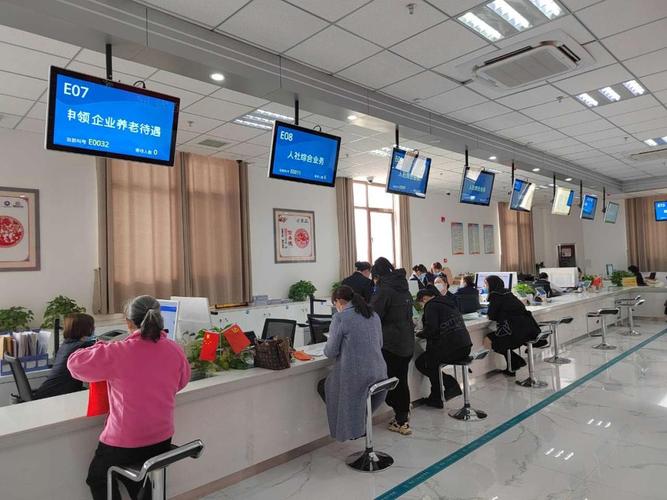 泽康医保卡过期怎样换？亲历者教你3步搞定，避免白跑一趟